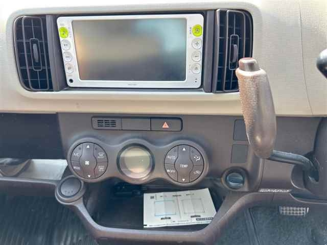TOYOTA PASSO 2011