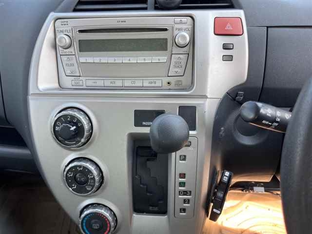 TOYOTA RACTIS 2008