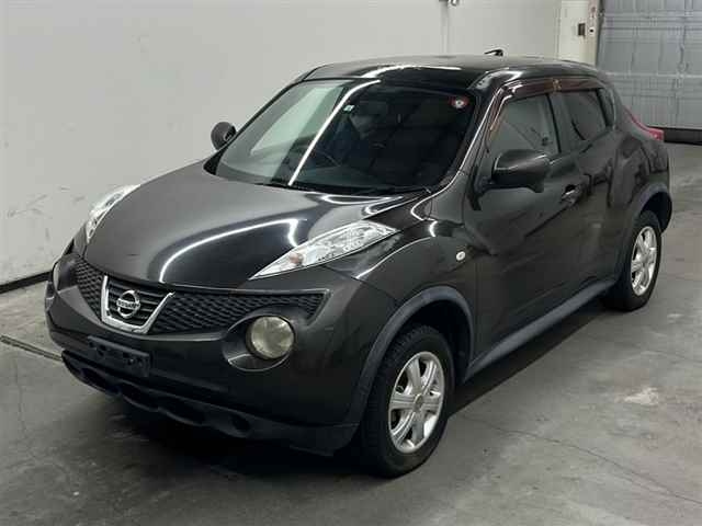 NISSAN JUKE 2010