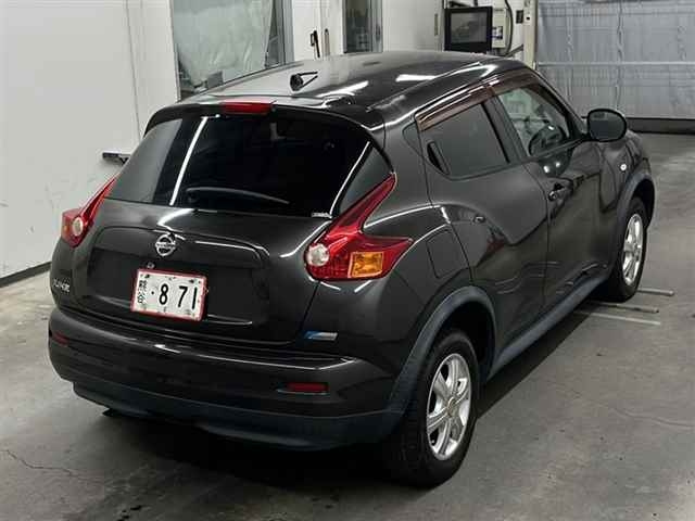 NISSAN JUKE 2010
