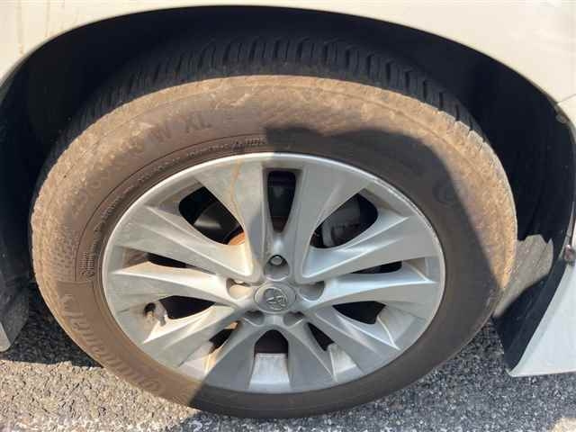 TOYOTA ALPHARD 2010