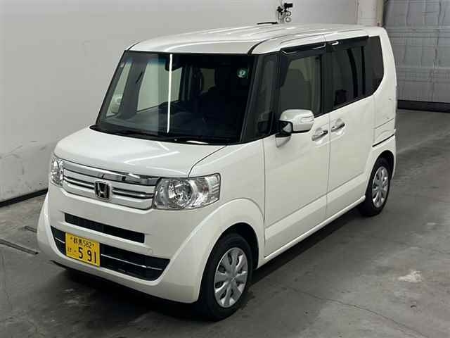 HONDA N BOX 2017