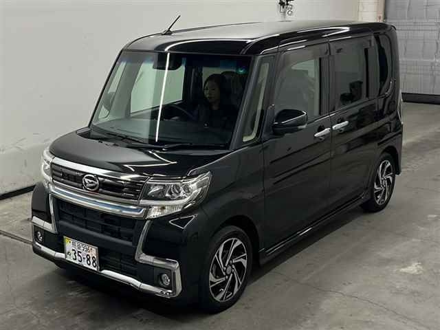 DAIHATSU TANTO 2019