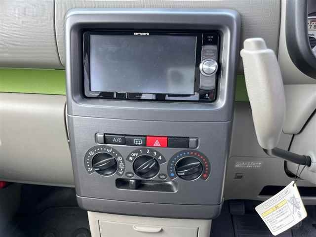 TOYOTA PIXIS SPACE 2015