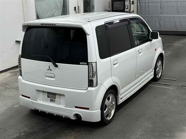 MITSUBISHI EK SPORTS 2010