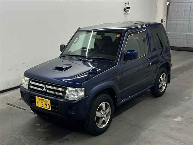MITSUBISHI PAJERO MINI 2011