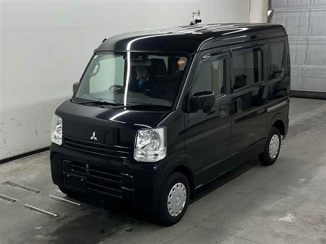 MITSUBISHI MINICAB VAN 2020