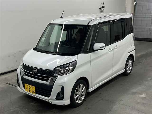 NISSAN DAYZ ROOX 2017