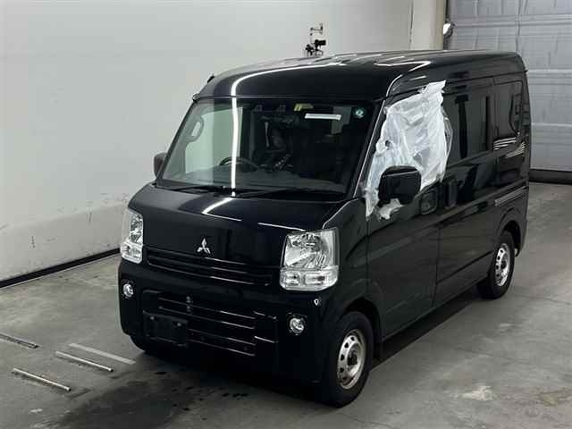 MITSUBISHI MINICAB VAN 2021