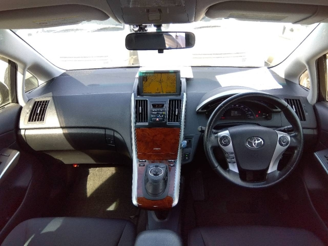 TOYOTA SAI 2012