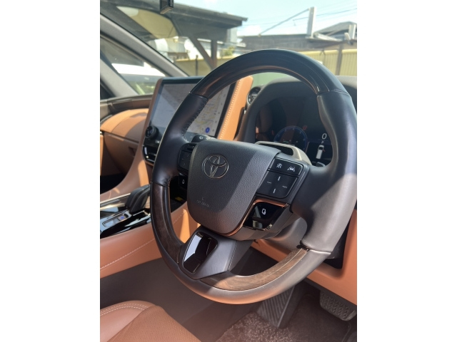 TOYOTA VELLFIRE 2023