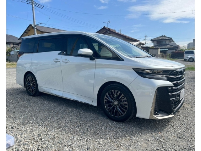 TOYOTA VELLFIRE 2023