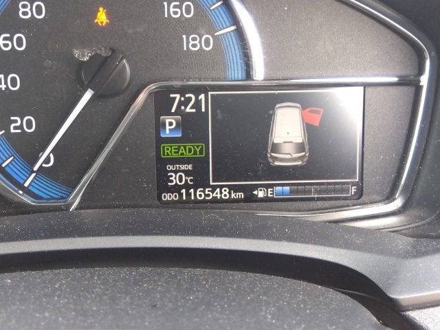 TOYOTA COROLLA FIELDER 2018