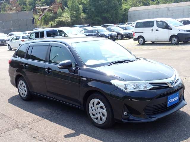 TOYOTA COROLLA FIELDER 2020
