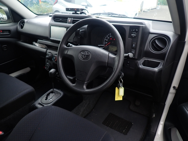 TOYOTA PROBOX 2020