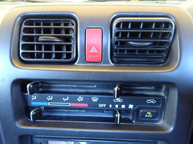 SUZUKI CARRY TRUCK 2010