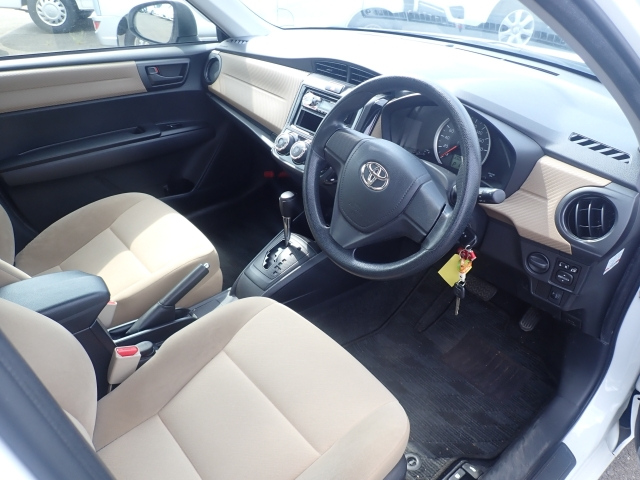 TOYOTA COROLLA AXIO 2014