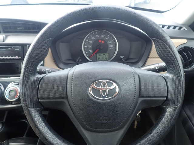TOYOTA COROLLA AXIO 2014