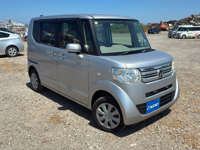 HONDA N BOX 2016