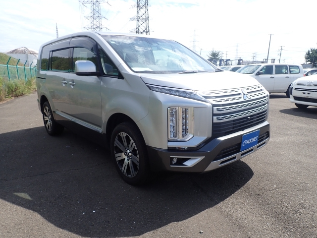 MITSUBISHI DELICA D5 2021