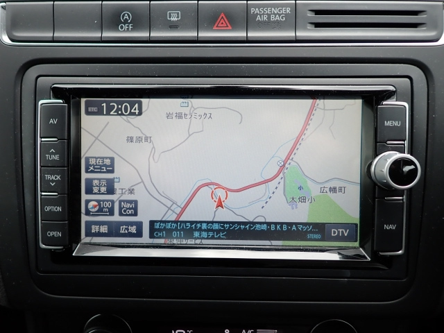 VOLKSWAGEN POLO 2015