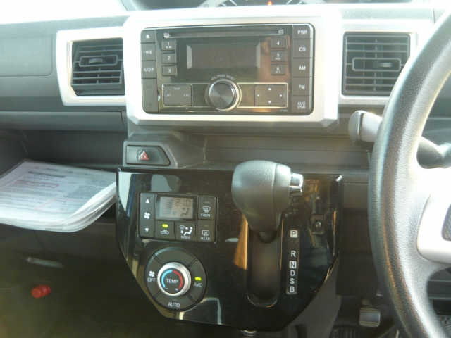 TOYOTA PIXIS MEGA 2018