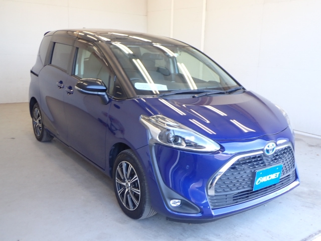 TOYOTA SIENTA 2021