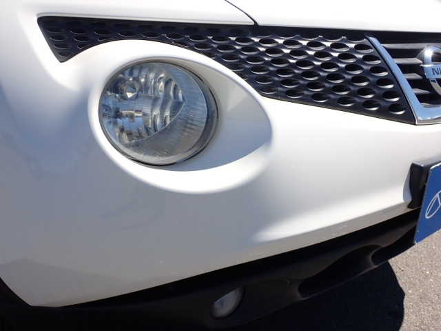 NISSAN JUKE 2012