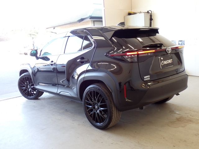 TOYOTA YARIS CROSS 2021