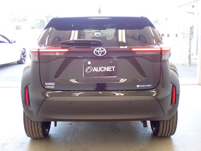 TOYOTA YARIS CROSS 2021