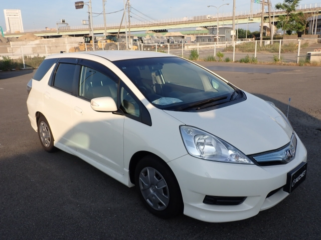 HONDA FIT SHUTTLE 2011