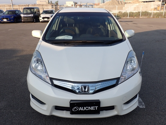 HONDA FIT SHUTTLE 2011