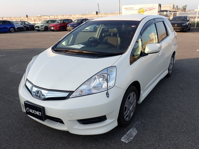 HONDA FIT SHUTTLE 2011