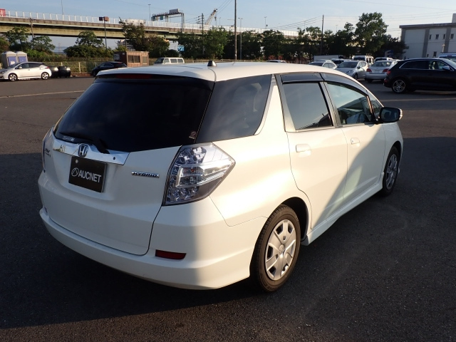 HONDA FIT SHUTTLE 2011