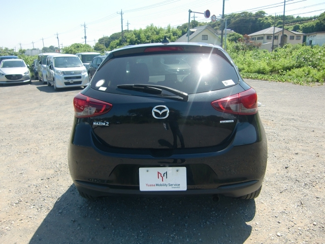 MAZDA MAZDA2 2020
