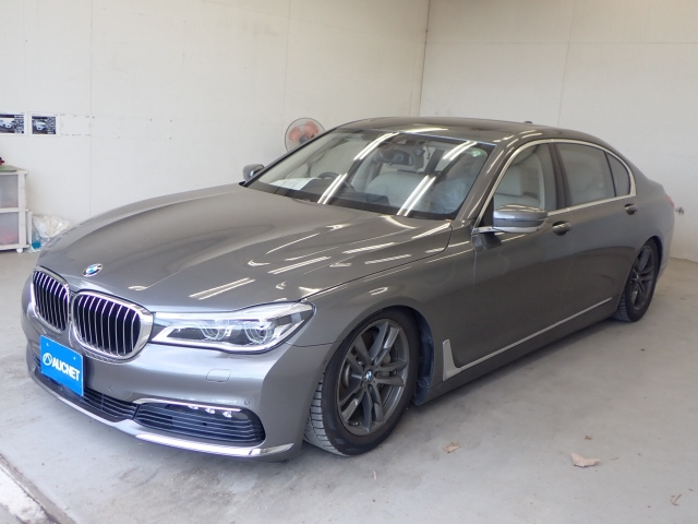 BMW 7 SERIES 2016