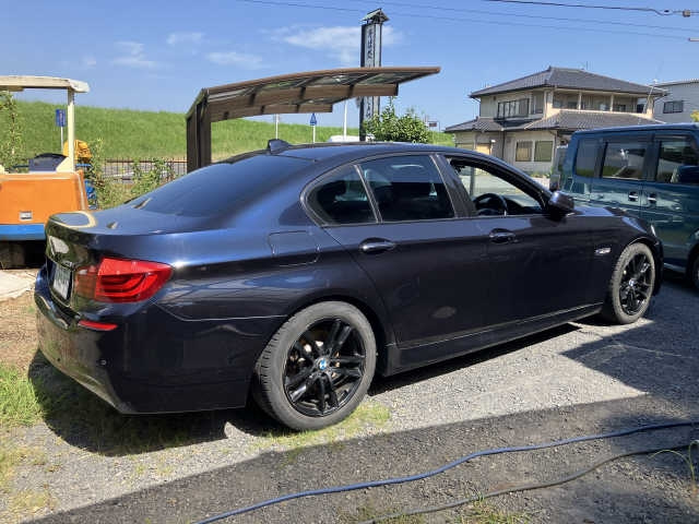 BMW 5 SERIES 2012