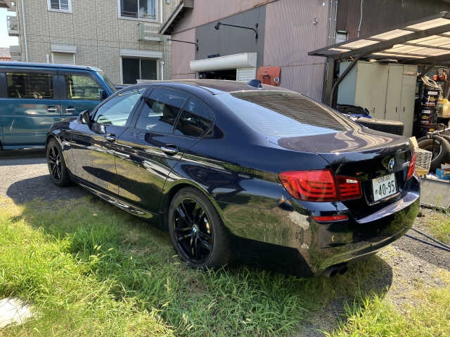BMW 5 SERIES 2012
