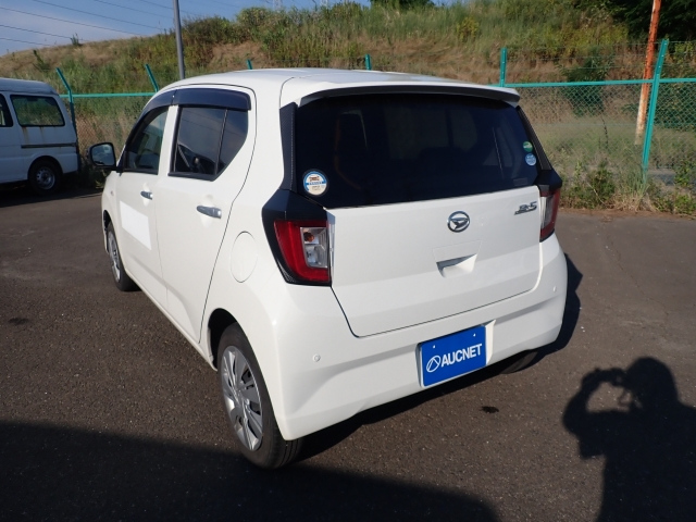 DAIHATSU MIRA E S 2020