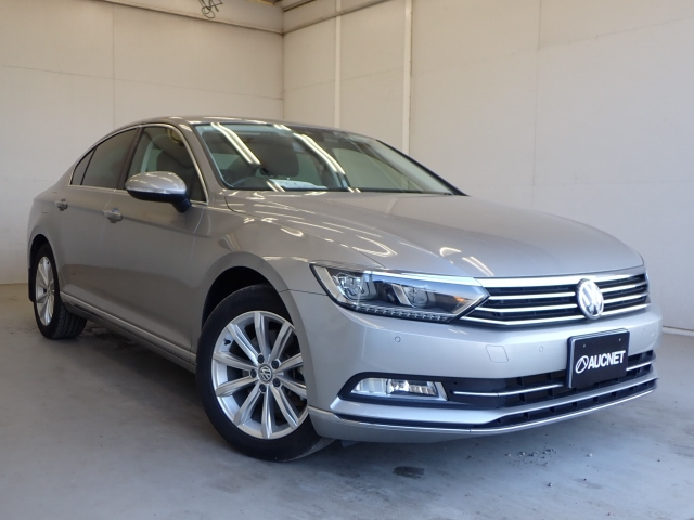 VOLKSWAGEN PASSAT 2017