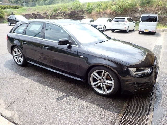AUDI A4 2013