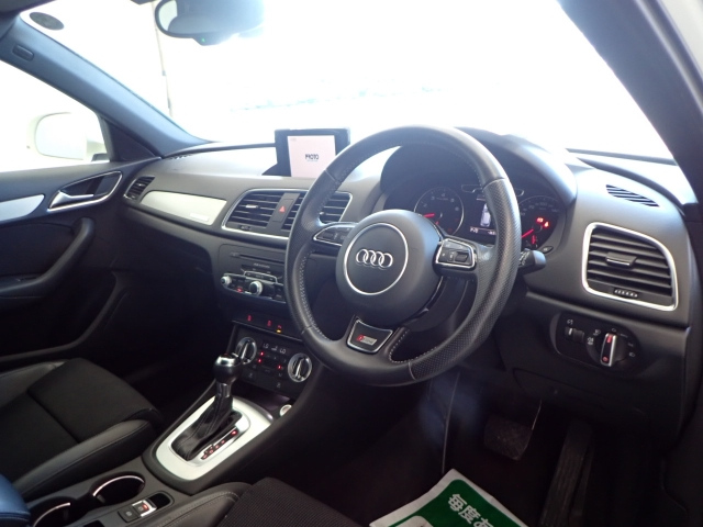 AUDI Q3 2013