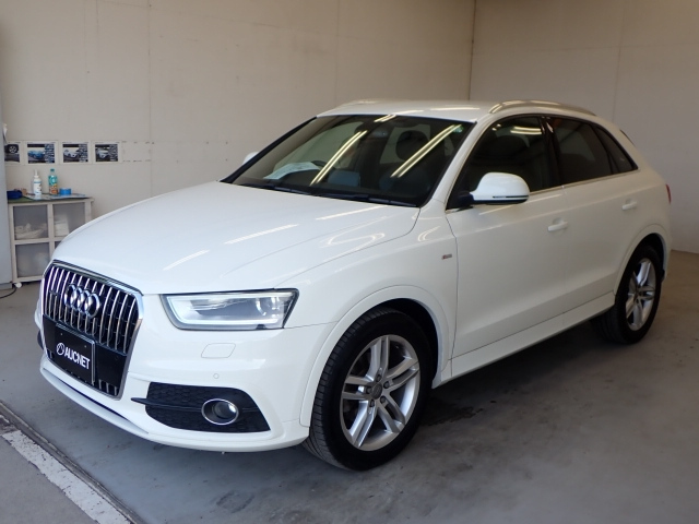 AUDI Q3 2013