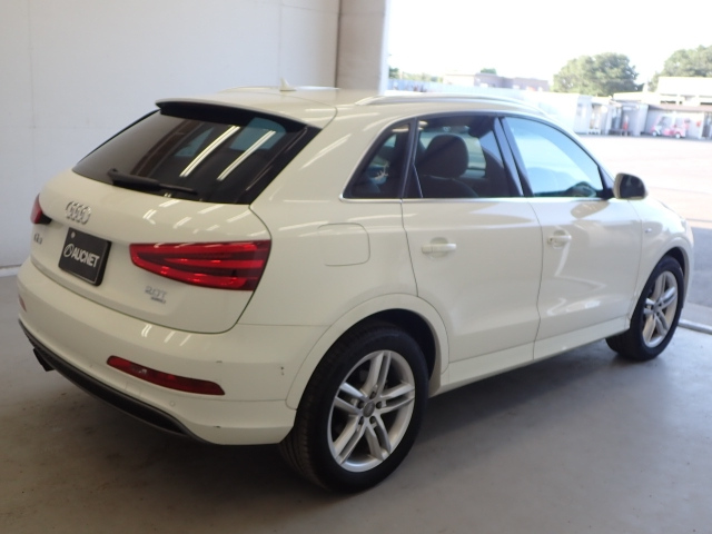 AUDI Q3 2013