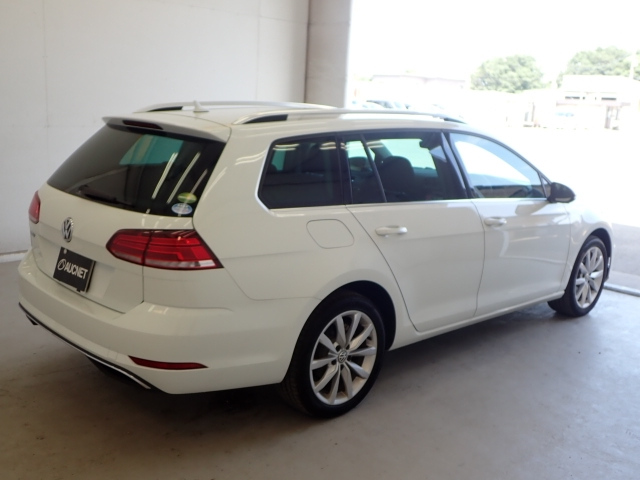 VOLKSWAGEN GOLF VARIANT 2019