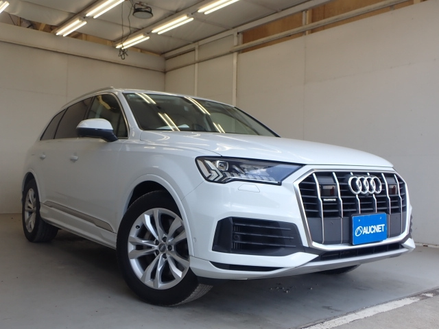 AUDI Q7 2020