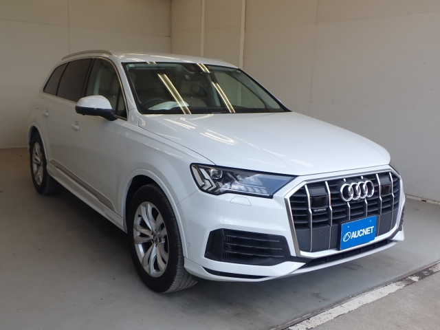 AUDI Q7 2020