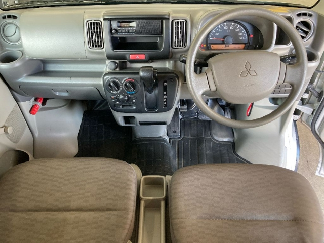 MITSUBISHI MINICAB VAN 2020