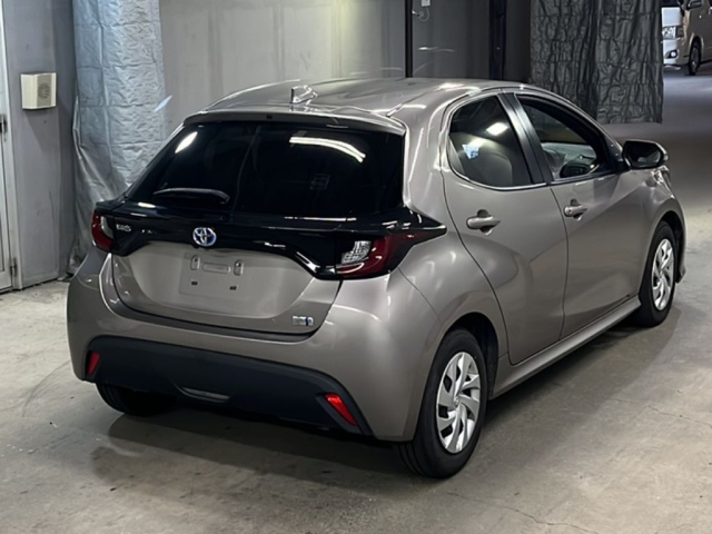 TOYOTA YARIS 2021