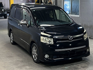 TOYOTA VOXY 2008